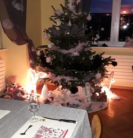 D'hotes Le Saut De La Truite 住宿加早餐酒店