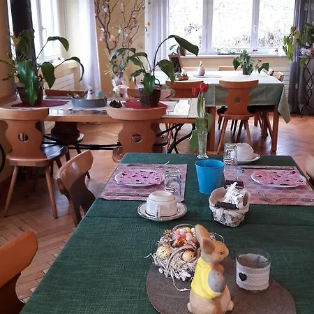 D'hotes Le Saut De La Truite 住宿加早餐酒店 奥尔贝